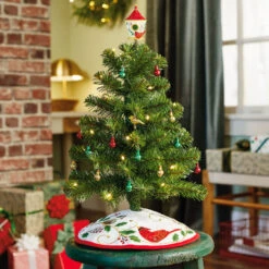 Hallmark Mini The Beauty Of Birds Christmas Tree Topper And Tree Skirt, Set Of 2 11 Hallmark Mini The Beauty Of Birds Christmas Tree Topper And Tree Skirt, Set Of 2 -Hallmark Sales Store Beauty of Birds Mini Keepsake Tree Skirt and Topper 2599QSB6239 02