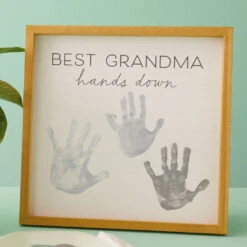 Hallmark Best Grandma Hands Down Wood Sign Handprint Kit 7 Hallmark Best Grandma Hands Down Wood Sign Handprint Kit -Hallmark Sales Store Best Grandma Wood Sign Handprint Kit With Paints 1BBY4848 02