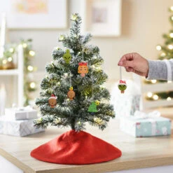 Mini Dr. Seuss's How The Grinch Stole Christmas!™ Shatterproof Hallmark Ornaments, Set Of 6 9 Mini Dr. Seuss's How The Grinch Stole Christmas!™ Shatterproof Hallmark Ornaments, Set Of 6 -Hallmark Sales Store Dr. Seuss How the Grinch Stole Christmas Miniature Christmas Ornaments Set of 6 3HCM912 03