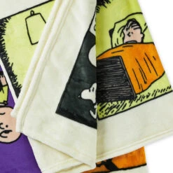 Hallmark Peanuts® Franken-Snoopy Comic Blanket, 50x60 -Hallmark Sales Store Frankenstein Snoopy Comic Strip Blanket 1HGN1516 05