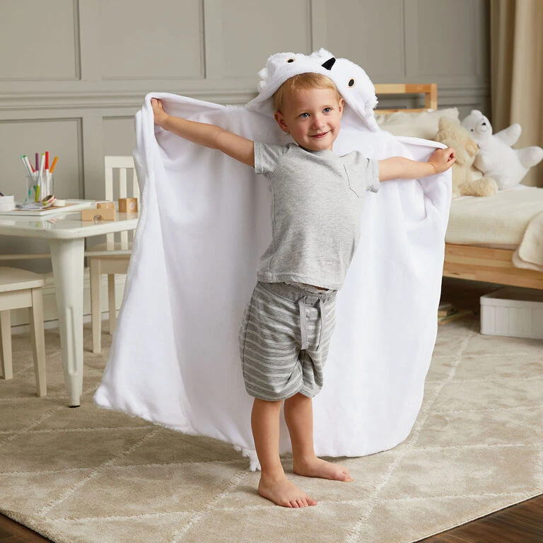 Hallmark Harry Potter™ Hedwig™ Hooded Blanket 5 Hallmark Harry Potter™ Hedwig™ Hooded Blanket - Image 3