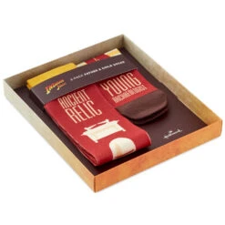 Hallmark Indiana Jones™ Adult And Child Relic And Archeologist Socks, Pack Of 2 9 Hallmark Indiana Jones™ Adult And Child Relic And Archeologist Socks, Pack Of 2 -Hallmark Sales Store Indiana Jones Adult and Child Sock Bundle 2Pack 1IDJ1002 04