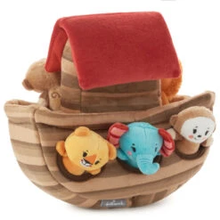 Hallmark Noah's Ark And Animals Plush Playset, 7 Pieces -Hallmark Sales Store Noahs Ark and Animals Plush Toy 1KFA2015 02
