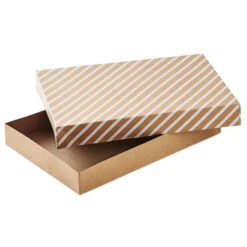 Hallmark Snowflakes And Stripes 12-Pack Designed Brown Shirt Boxes 10 Hallmark Snowflakes And Stripes 12-Pack Designed Brown Shirt Boxes -Hallmark Sales Store Snowflakes and Stripes 12Pack Designed Shirt Boxes 5XBC1123 04