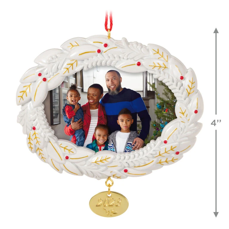 Hallmark A Beautiful Year 2023 Metal Photo Frame Ornament 5 Hallmark A Beautiful Year 2023 Metal Photo Frame Ornament - Image 3