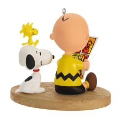 Hallmark The Peanuts® Gang Sunday Morning Funnies Ornament 11 Hallmark The Peanuts® Gang Sunday Morning Funnies Ornament -Hallmark Sales Store the peanuts r gang sunday morning funnies ornament 4 33074954109112